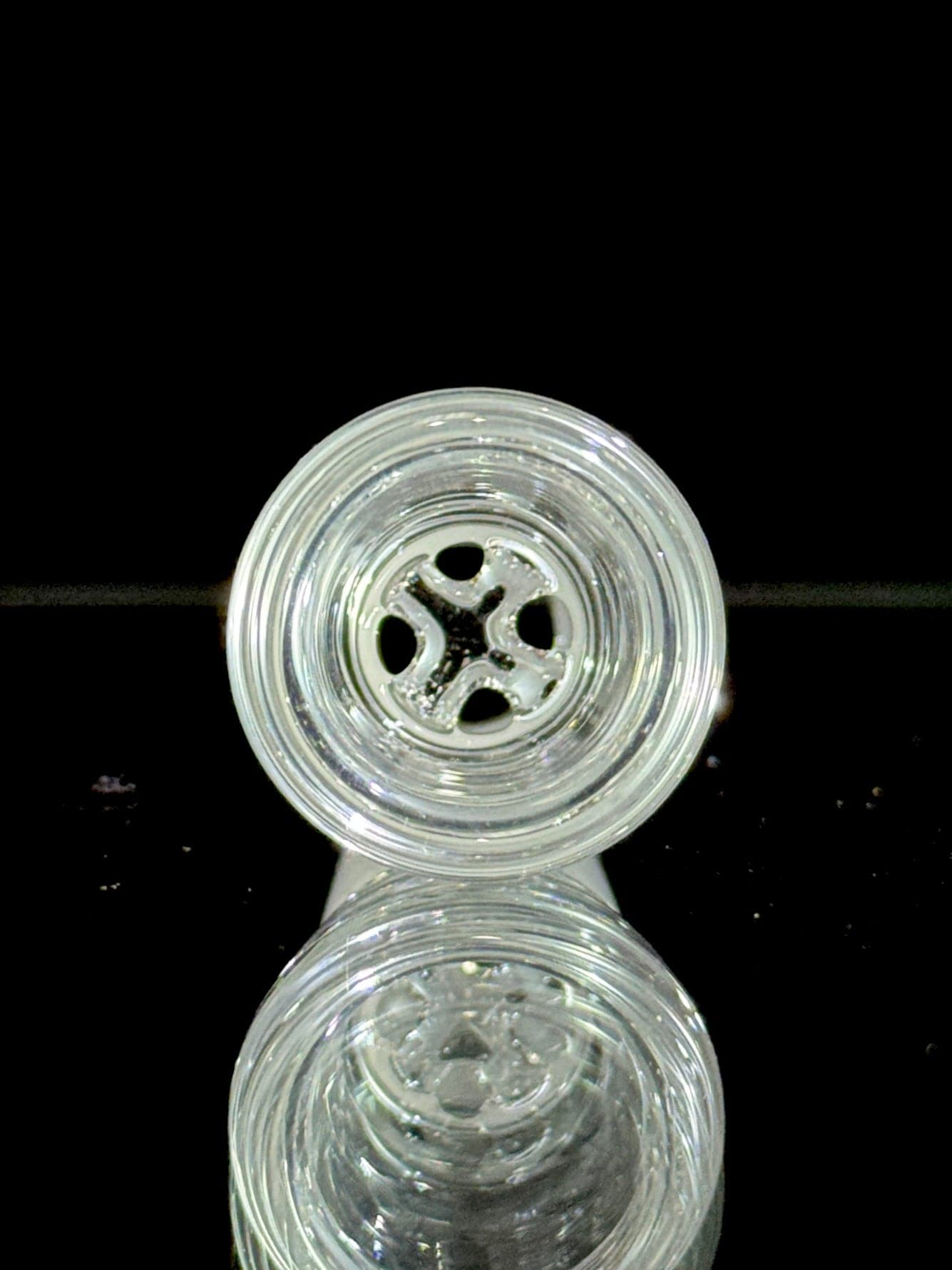 IV Glass Inline Default Headies Hideout