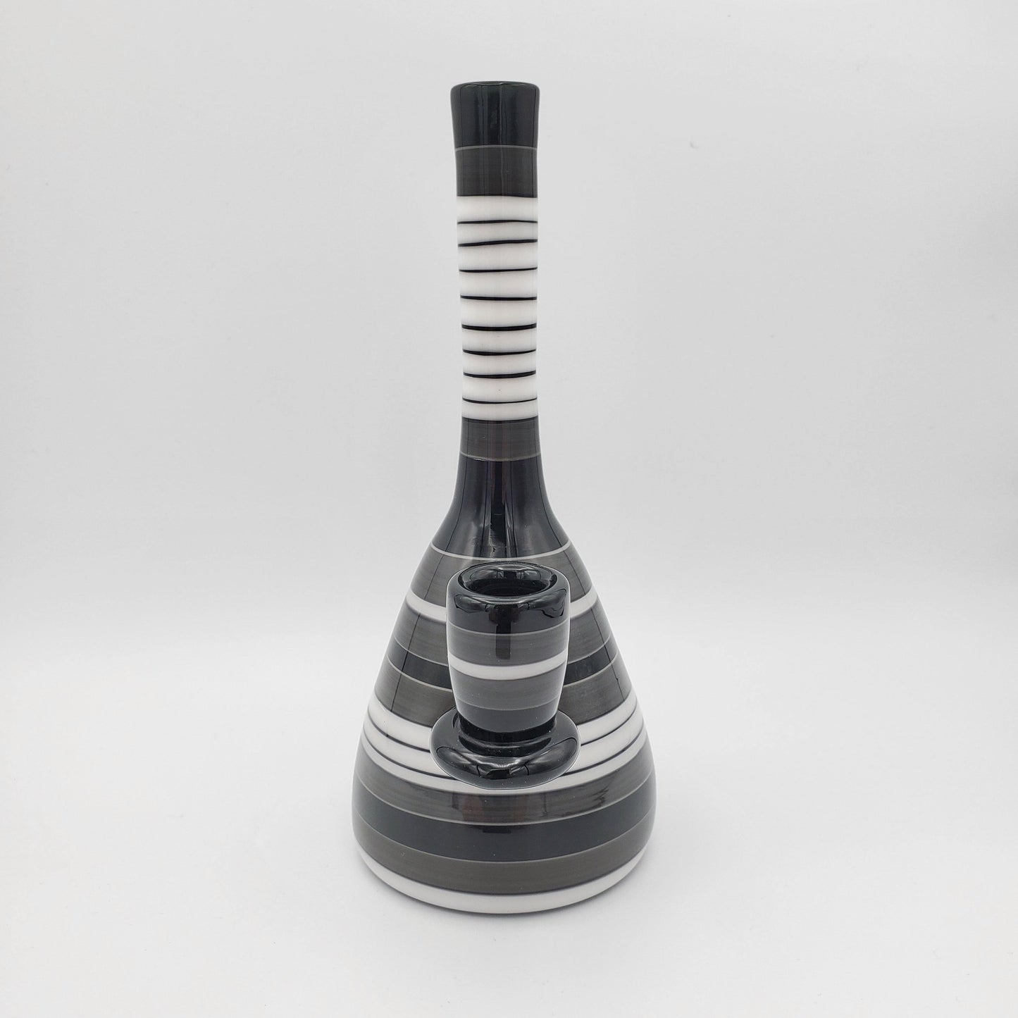 Grade A Glasssworx Beaker - Black and White Encalmo Headie Glass Headies Hideout