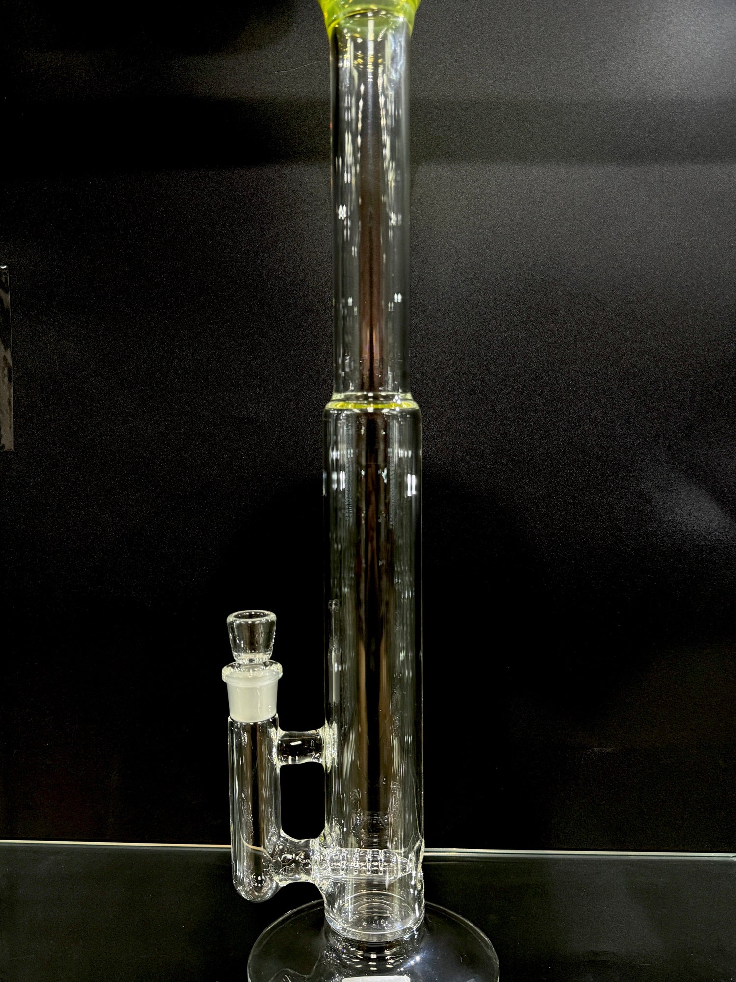 IV Glass Inline Default Headies Hideout