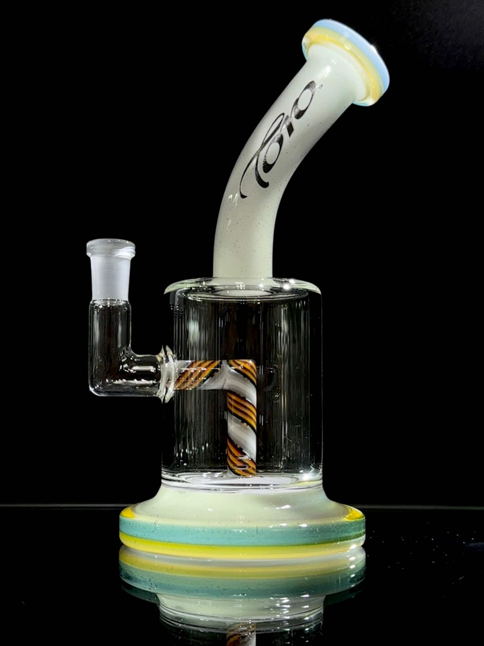 Toro Glass Macro W/ Full Color Foot and Mouthpiece Default Headies Hideout
