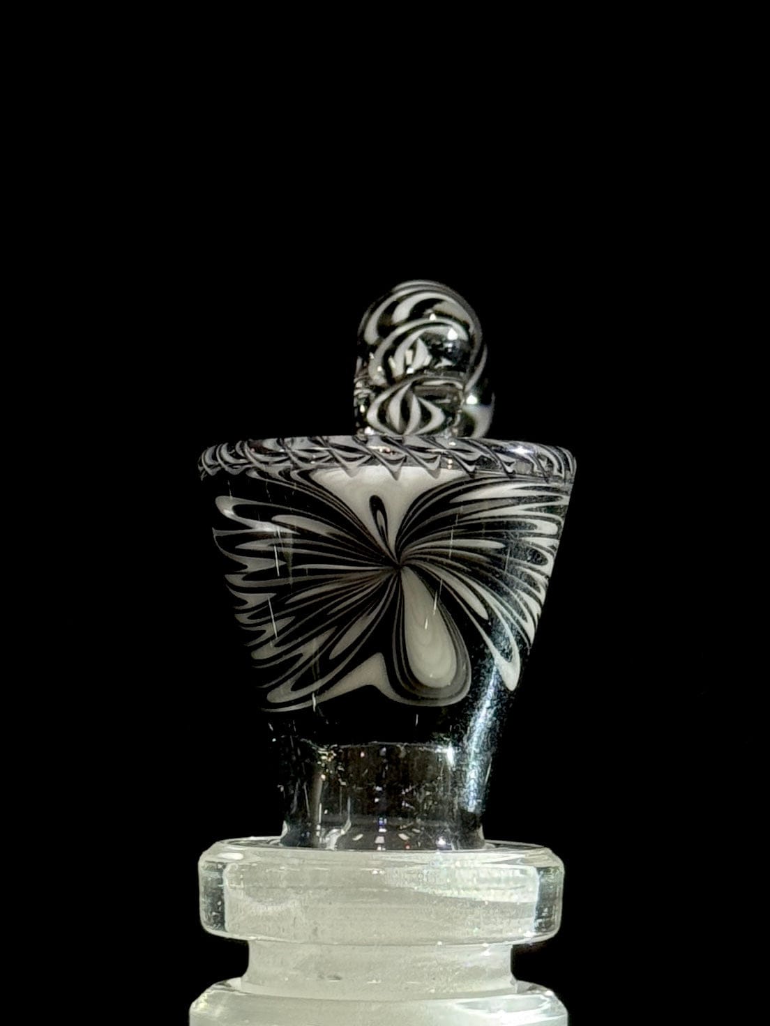 Willstar Glass 14mm Slide - Design #3A Black & White Default Headies Hideout