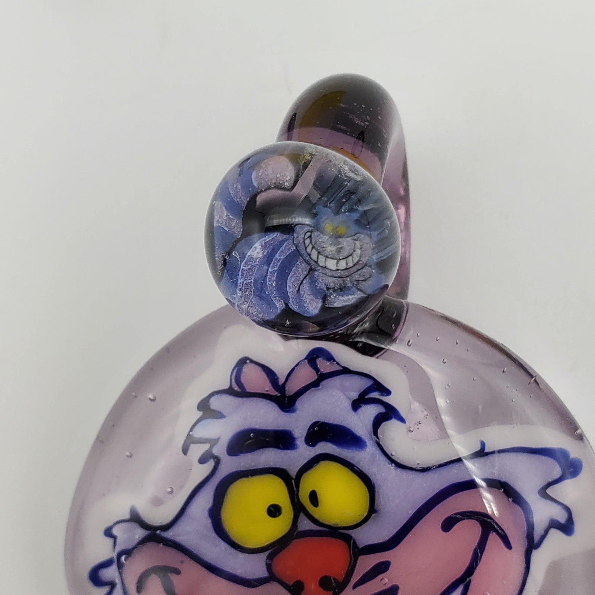 Avi Glass Pendant - Cheshire Cat Pendant Headies Hideout