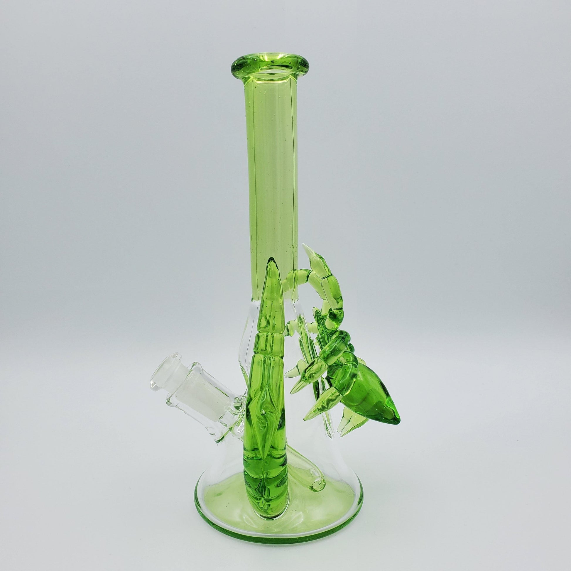 Bowser Glass Arachnid Jammer - #7 Oxyo-Smaragd Haterade Headie Glass Headies Hideout