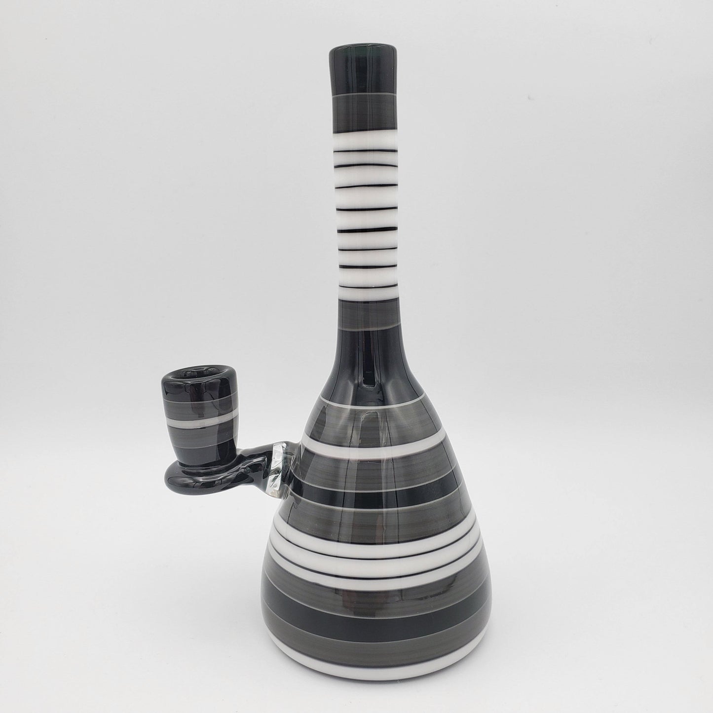 Grade A Glasssworx Beaker - Black and White Encalmo Headie Glass Headies Hideout