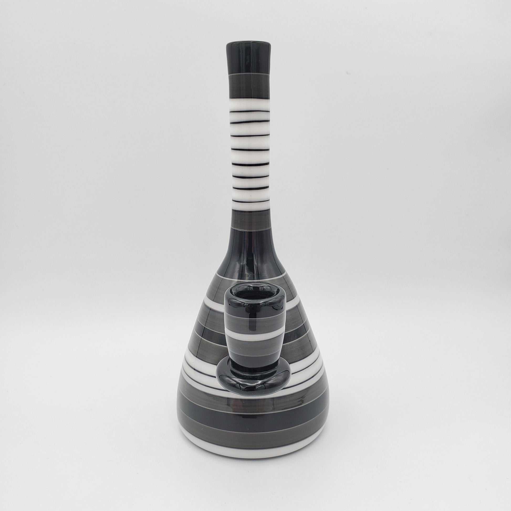 Grade A Glasssworx Beaker - Black and White Encalmo Headie Glass Headies Hideout