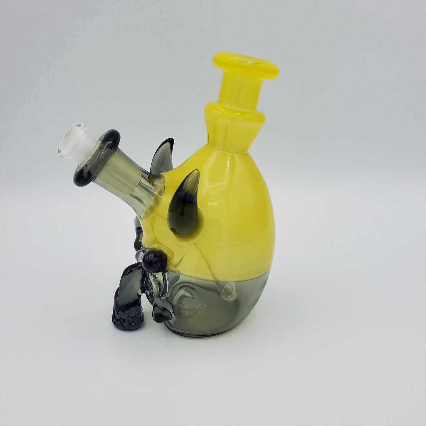 Tuskum Glass Skull Ripper - Potion and Yellow Headie Glass Headies Hideout
